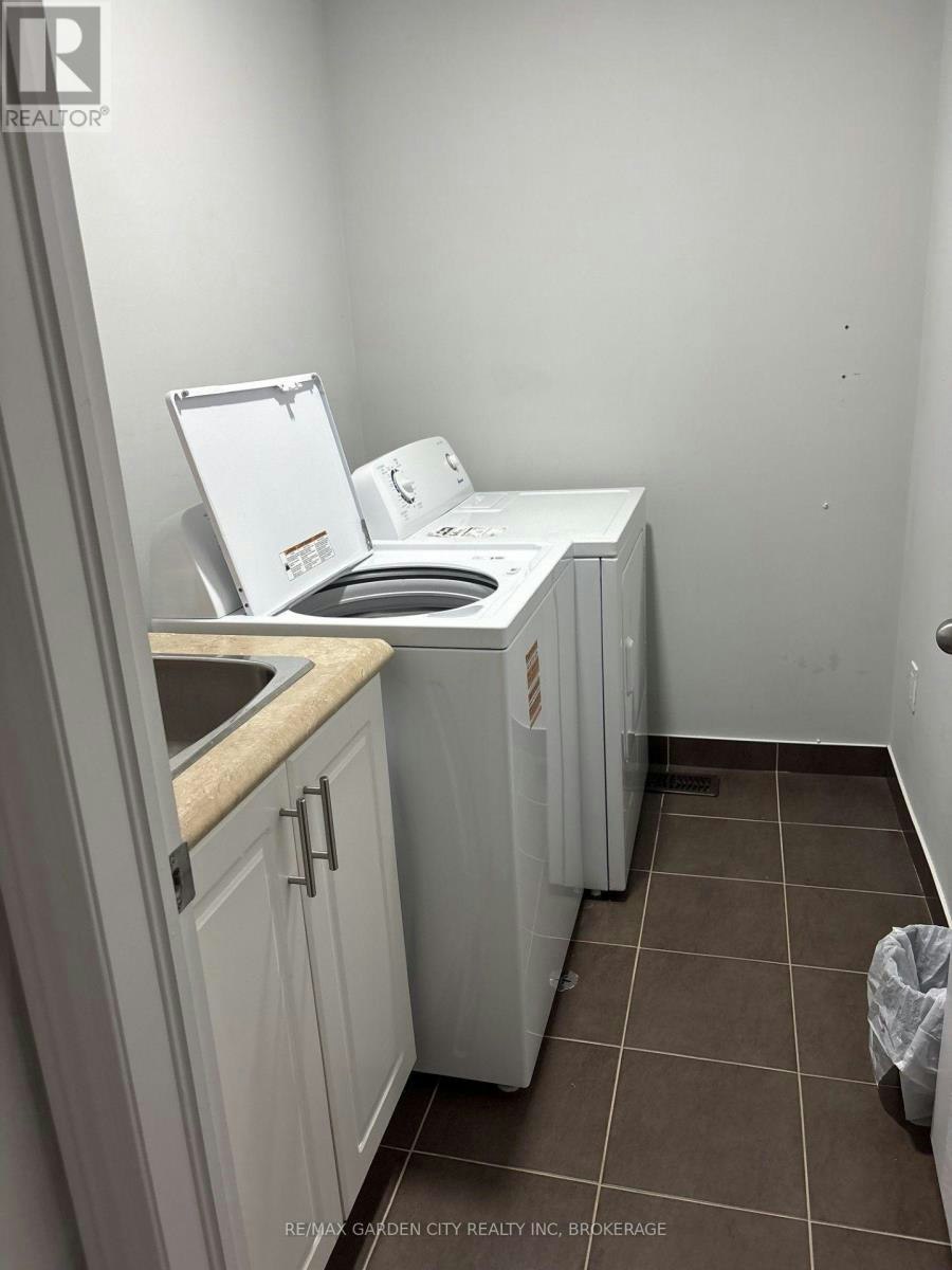 39 Sunset Way, Thorold, ON, L2V 0C7 - 19
