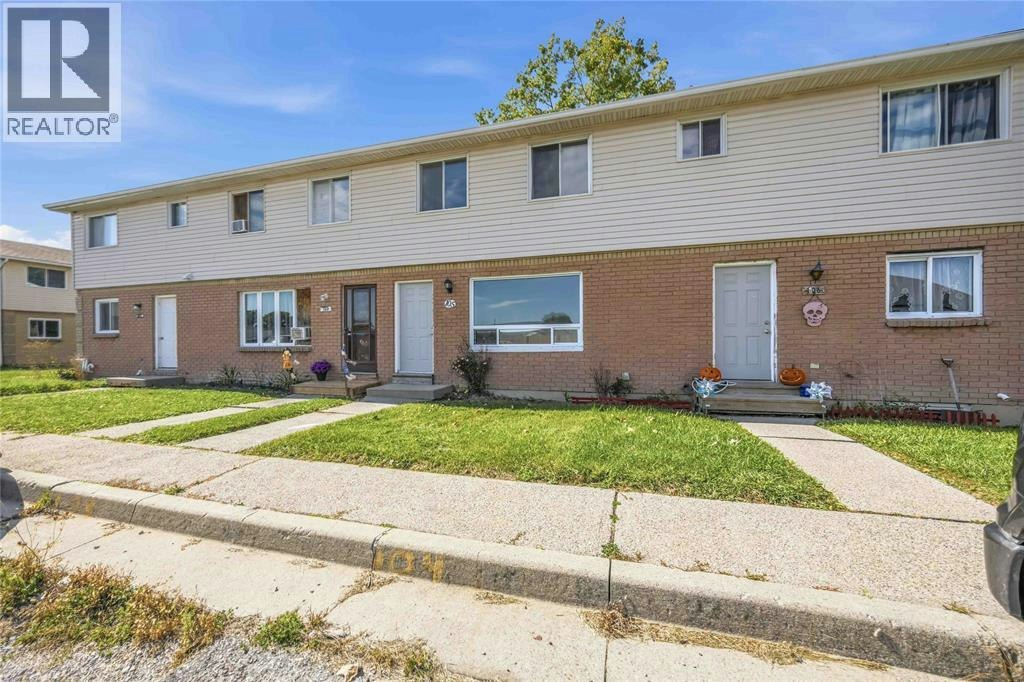 105-348 Cameron Street, St. Clair, ON, N0N 1G0