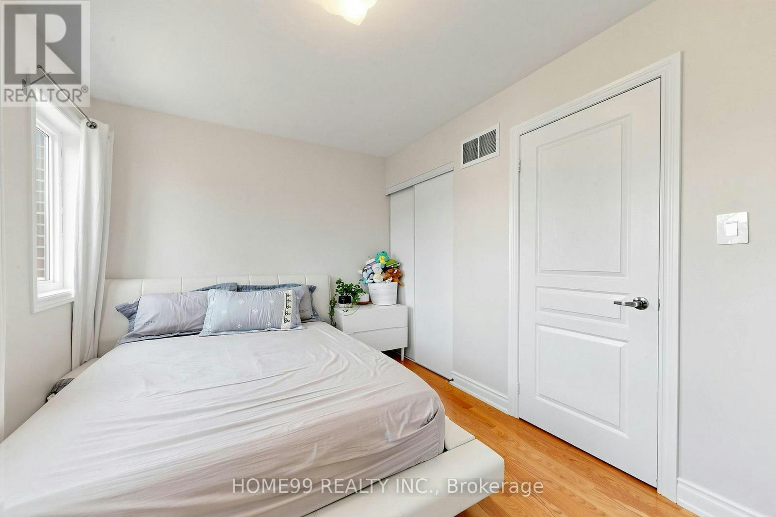 136A Finch Avenue W, Toronto, ON, M2N 2H9 - 26