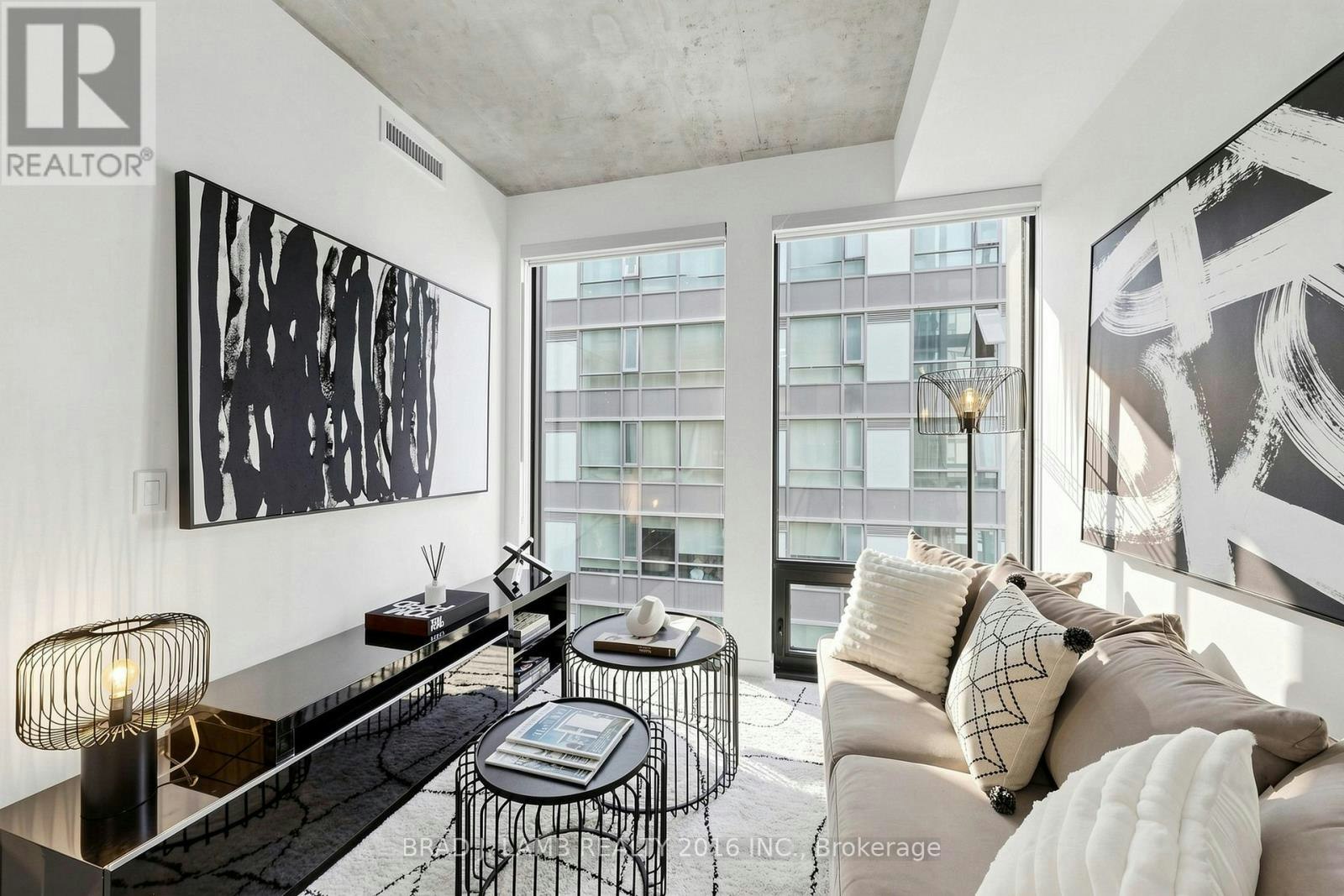 501-284 King Street E, Toronto, ON, M5A 1K4 - 4