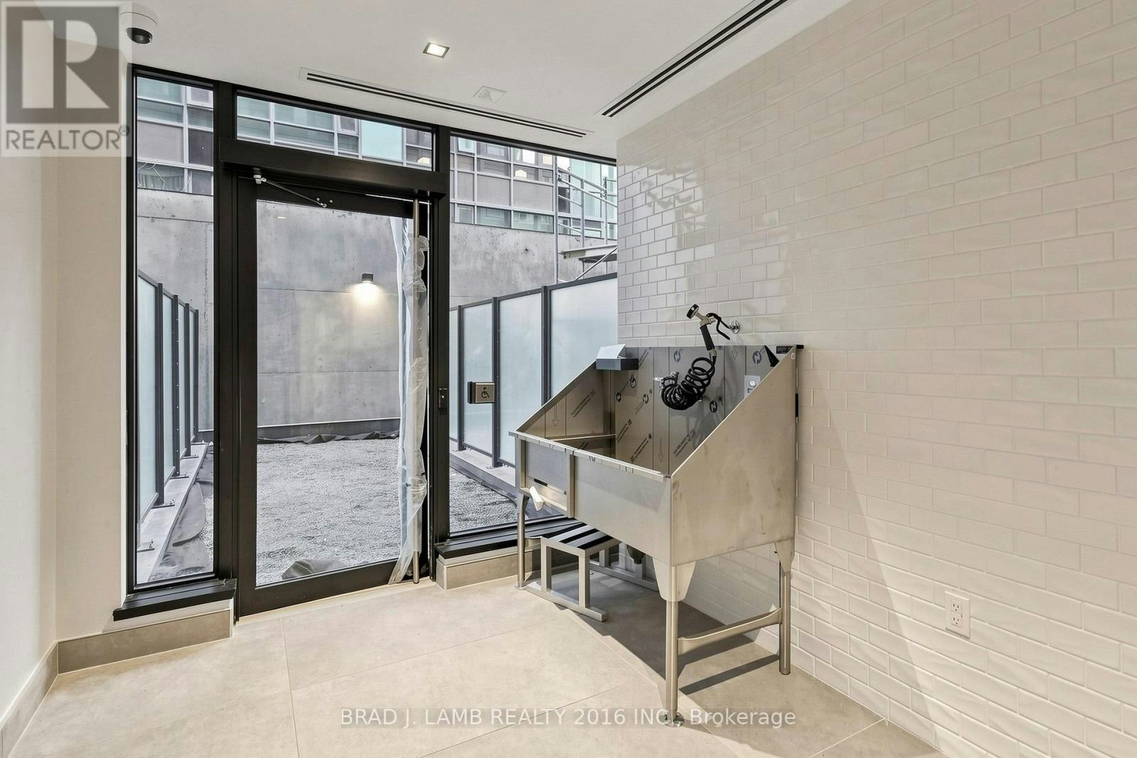 501-284 King Street E, Toronto, ON, M5A 1K4 - 25