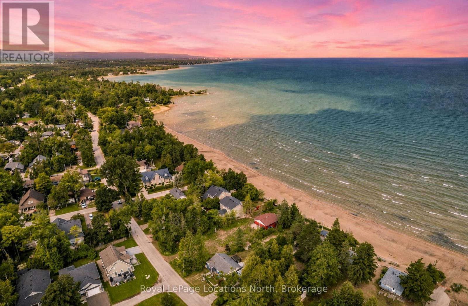 1864 Shore Lane, Wasaga Beach, ON, L9Z 1V2
