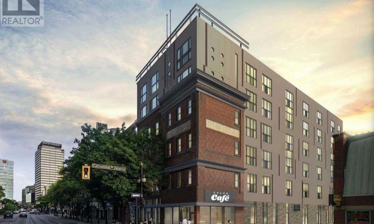 408-121 King Street E