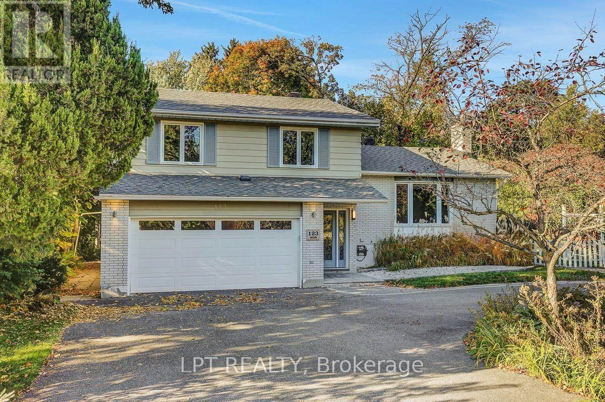 123 Dorothea Drive, Ottawa, ON, K1V 7C6