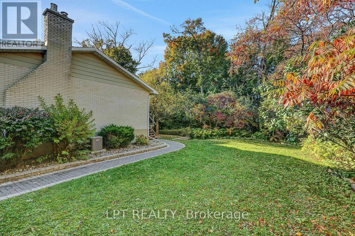 123 Dorothea Drive, Ottawa, ON, K1V 7C6 - 42
