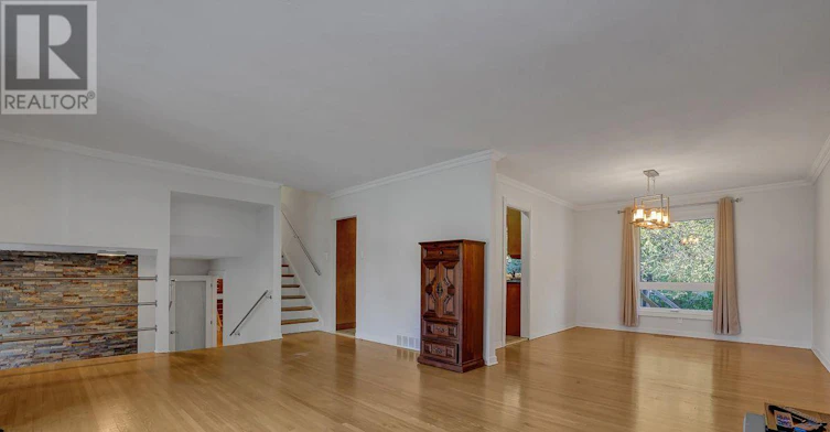123 Dorothea Drive, Ottawa, ON, K1V 7C6 - 7