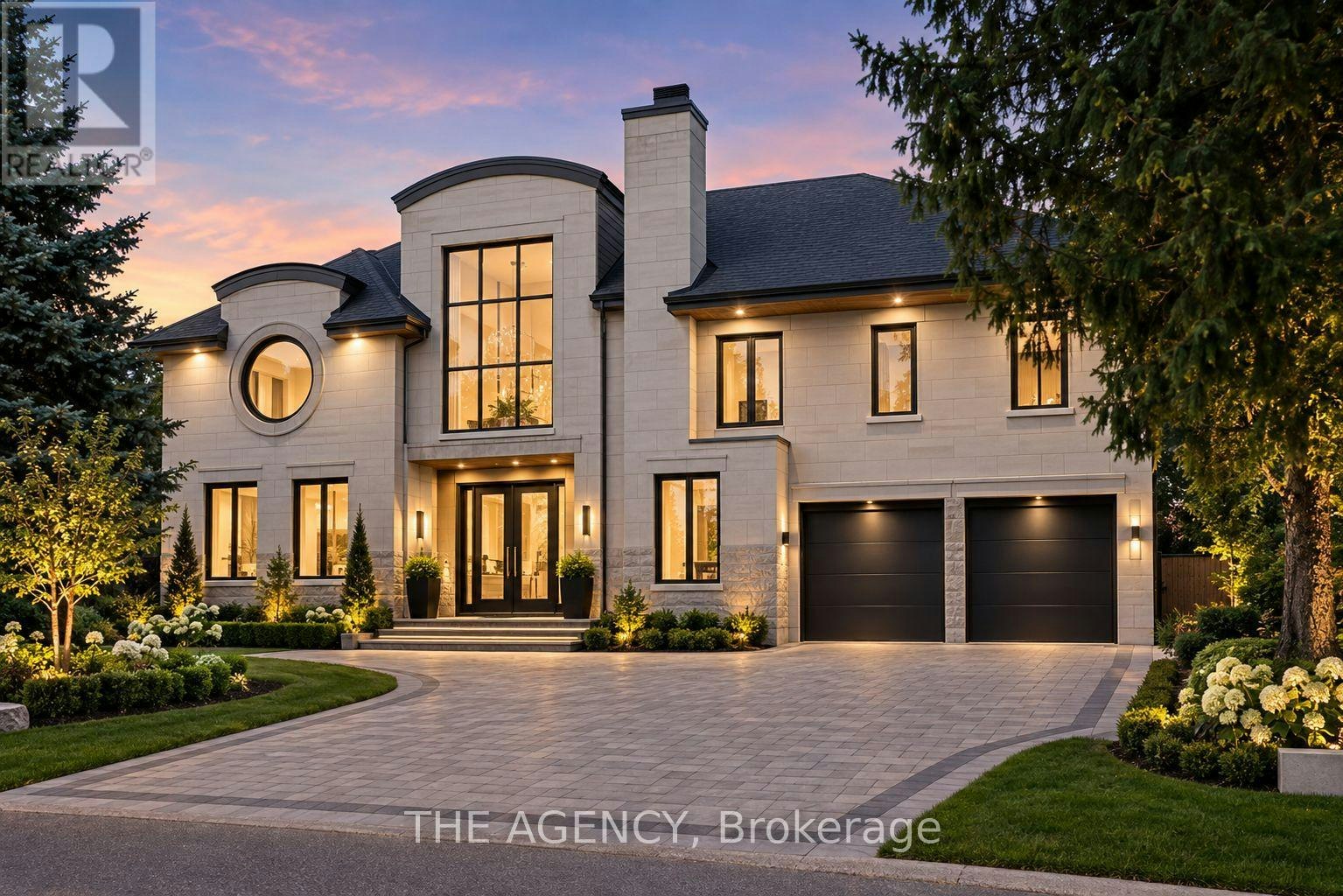 72 Lord Seaton Road, Toronto, ON, M2P 1K5
