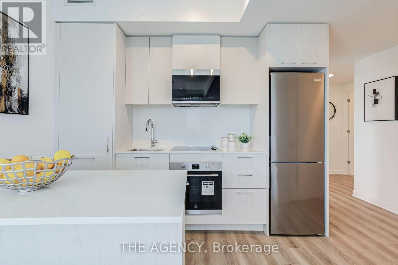 2403-10 Oak Street, Toronto, ON, M5A 0Z1 - 11