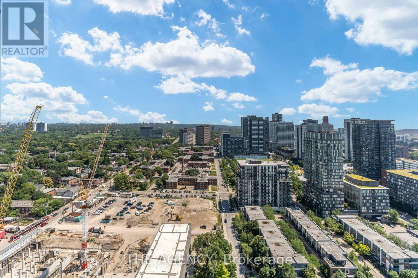 2403-10 Oak Street, Toronto, ON, M5A 0Z1 - 32