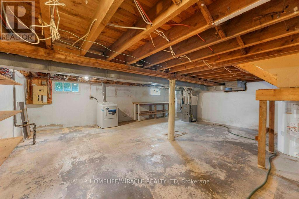 2033 Simcoe Street N, Oshawa, ON, L1H 7K4 - 36