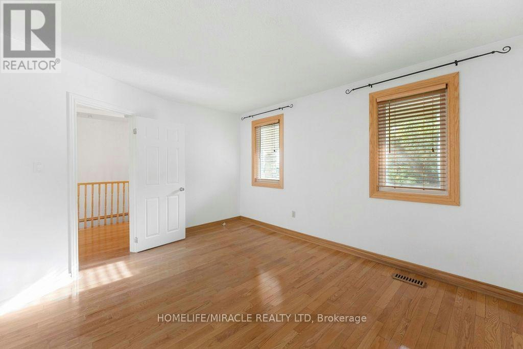 2033 Simcoe Street N, Oshawa, ON, L1H 7K4 - 4