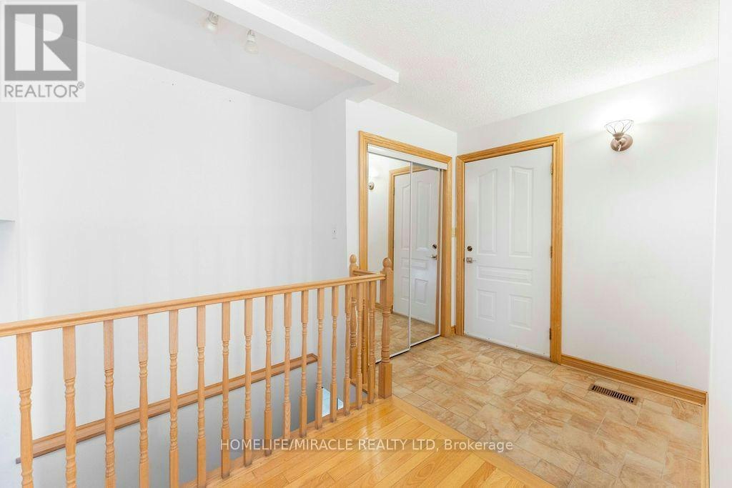 2033 Simcoe Street N, Oshawa, ON, L1H 7K4 - 2