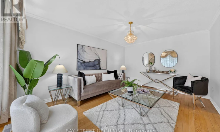 95 Tineta Crescent