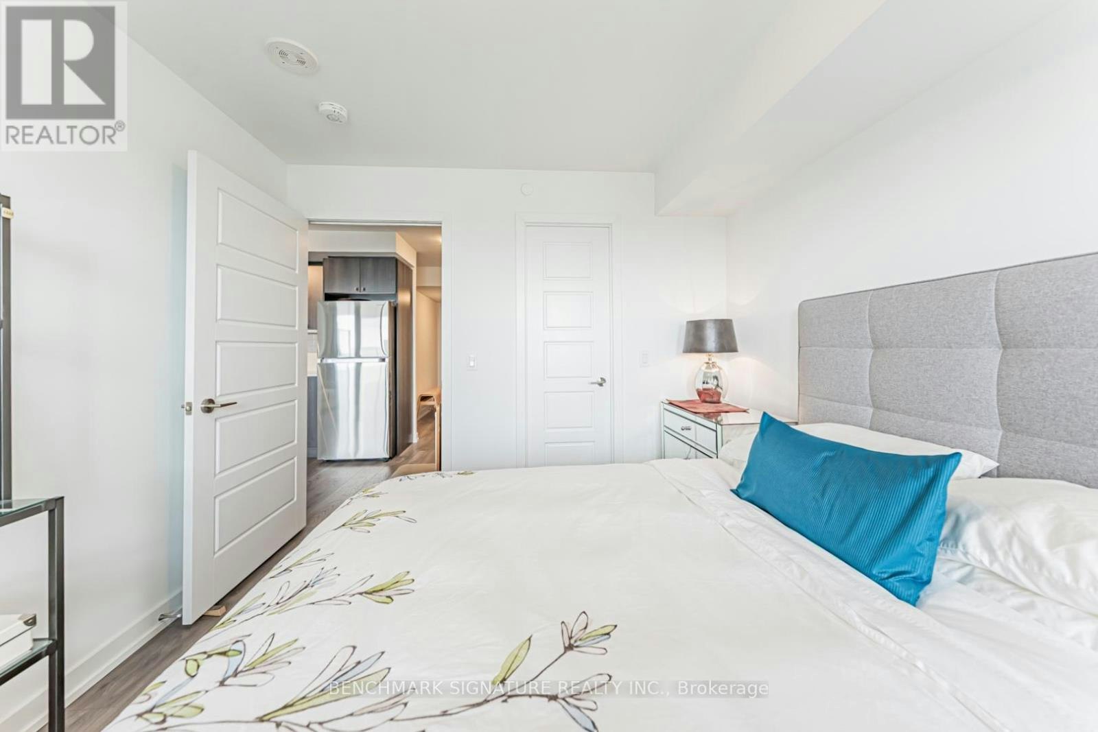 2111-1435 Celebration Drive, Pickering, ON, L1W 0C4 - 16