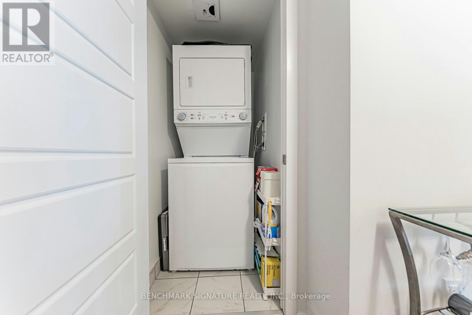2111-1435 Celebration Drive, Pickering, ON, L1W 0C4 - 17