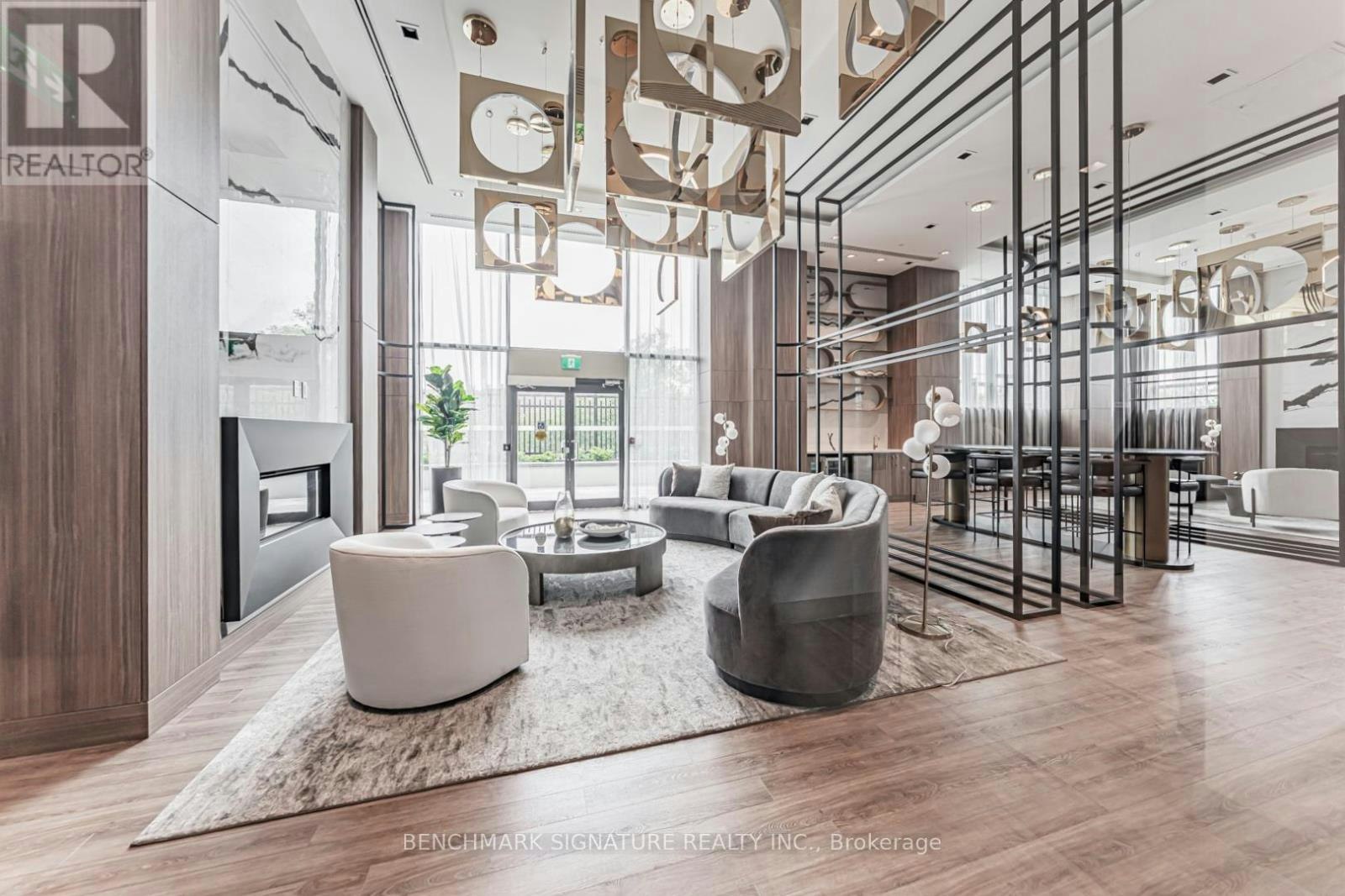 2111-1435 Celebration Drive, Pickering, ON, L1W 0C4 - 31
