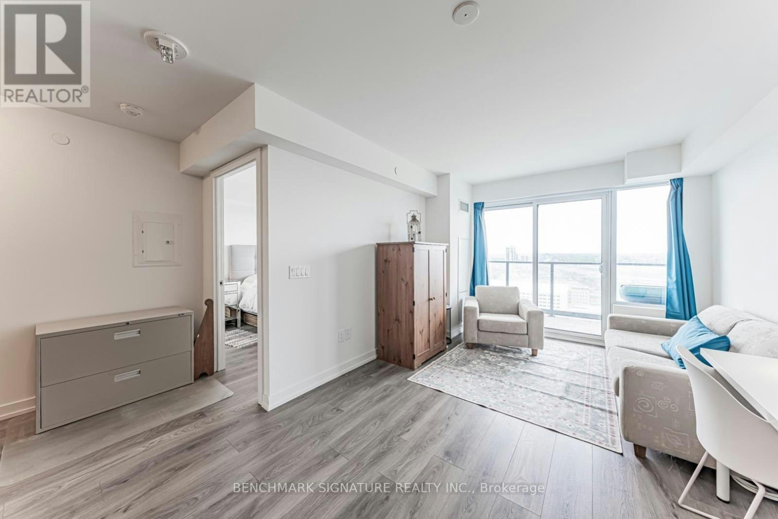 2111-1435 Celebration Drive, Pickering, ON, L1W 0C4 - 10