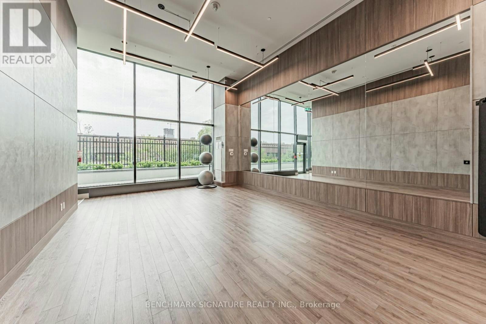 2111-1435 Celebration Drive, Pickering, ON, L1W 0C4 - 35
