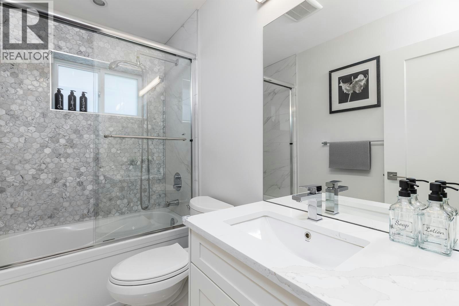 3470 Prince Edward Street, Vancouver, BC, V5V 3X7 - 24