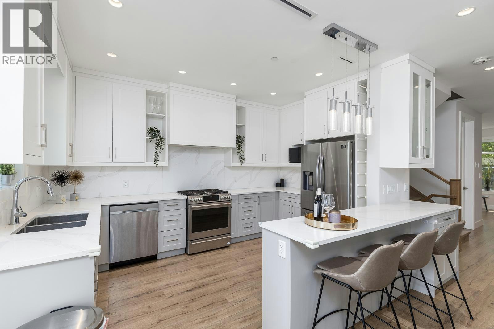 3470 Prince Edward Street, Vancouver, BC, V5V 3X7 - 11