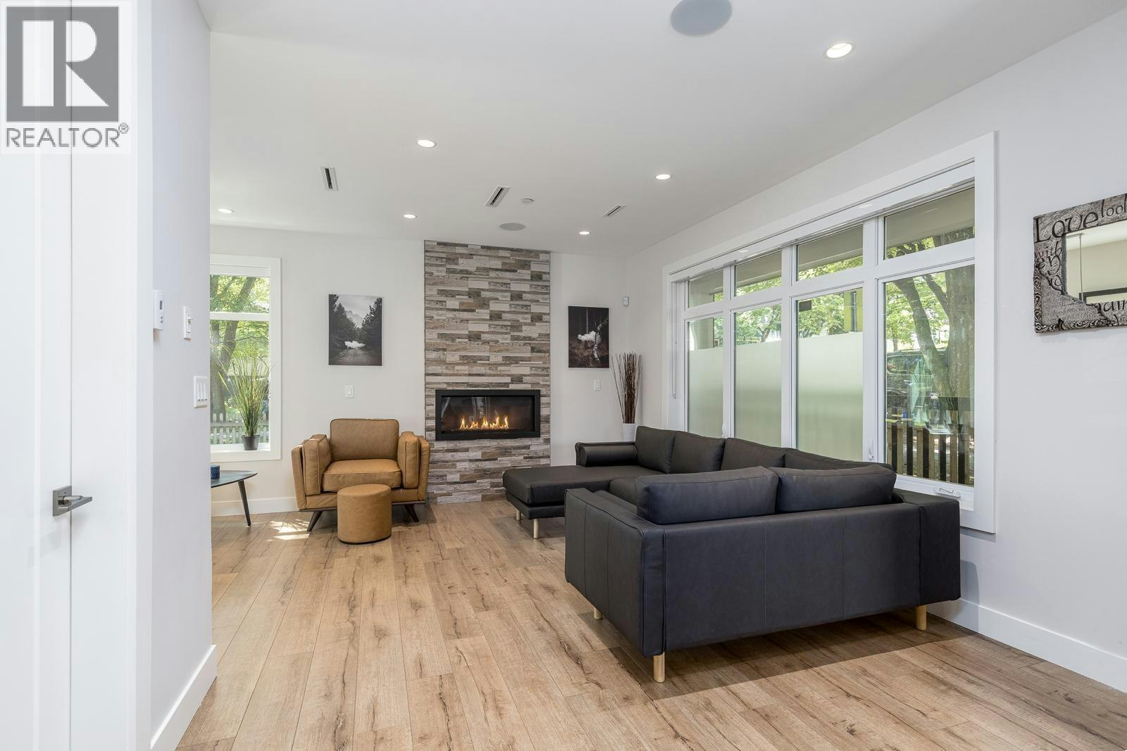 3470 Prince Edward Street, Vancouver, BC, V5V 3X7 - 3