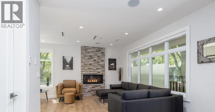 3470 Prince Edward Street, Vancouver, BC, V5V 3X7 - 3