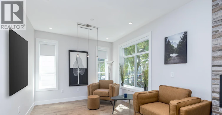 3470 Prince Edward Street, Vancouver, BC, V5V 3X7 - 4
