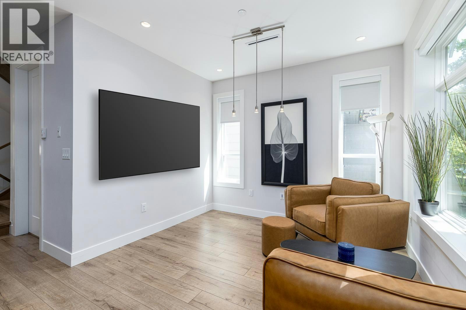 3470 Prince Edward Street, Vancouver, BC, V5V 3X7 - 5