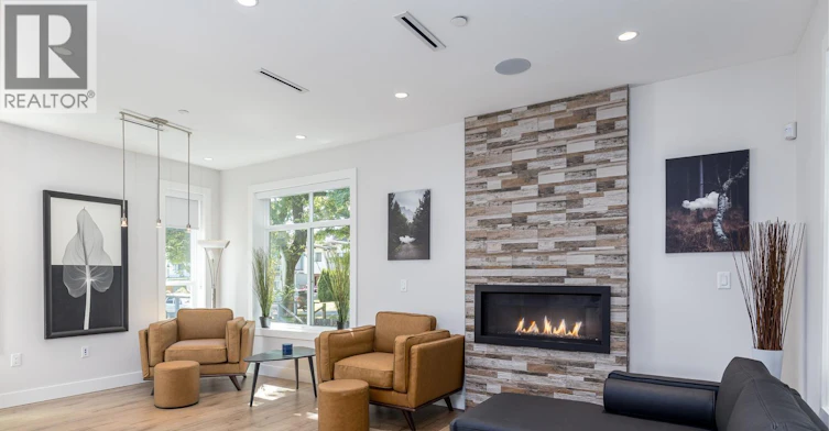 3470 Prince Edward Street, Vancouver, BC, V5V 3X7 - 2