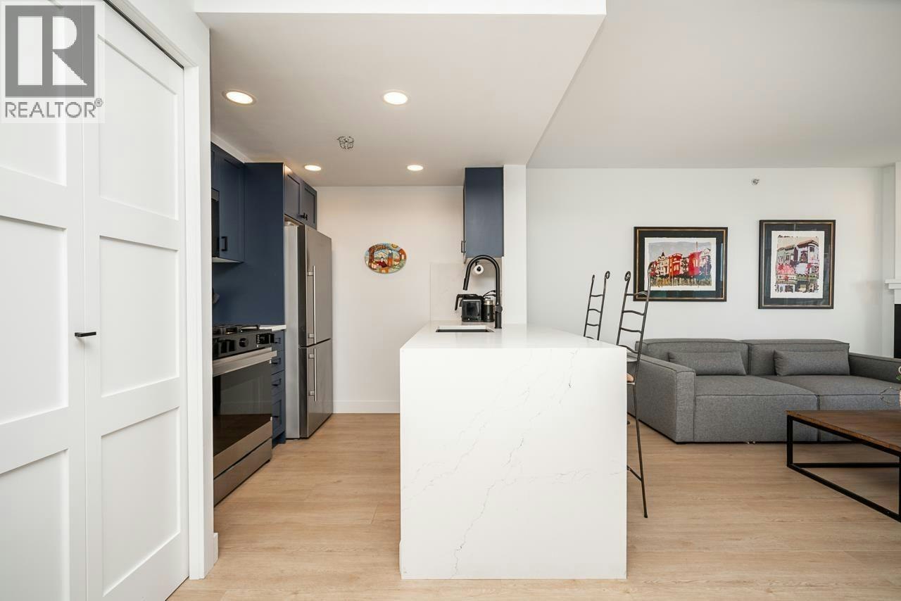 906-189 Davie Street, Vancouver, BC, V6Z 2Y1 - 2