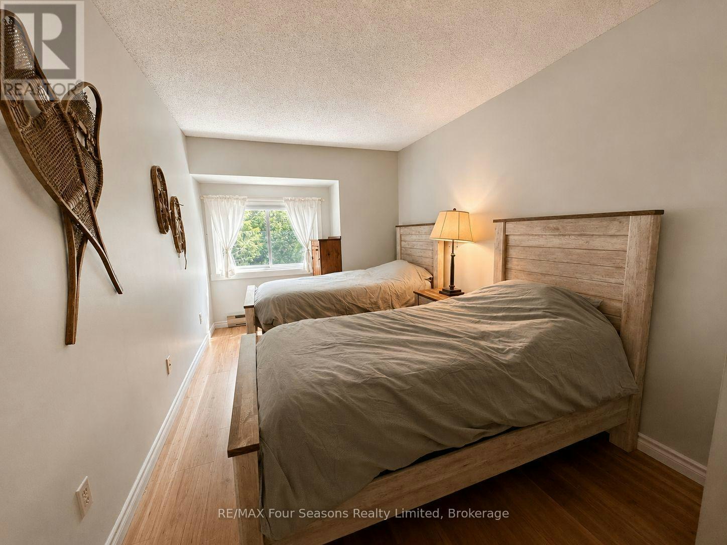 158 Escarpment Crescent, Collingwood, ON, L9Y 5B4 - 16