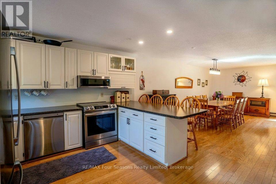 158 Escarpment Crescent, Collingwood, ON, L9Y 5B4 - 6