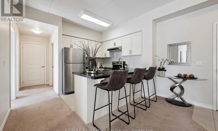 134-1077 Gordon Street