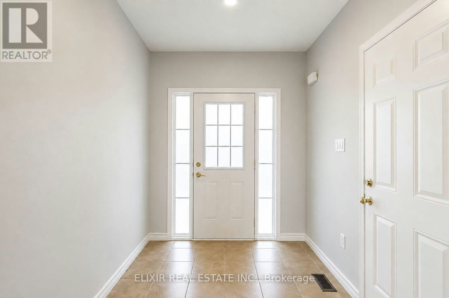 90 Delport Close, Brampton, ON, L6P 1V2 - 4