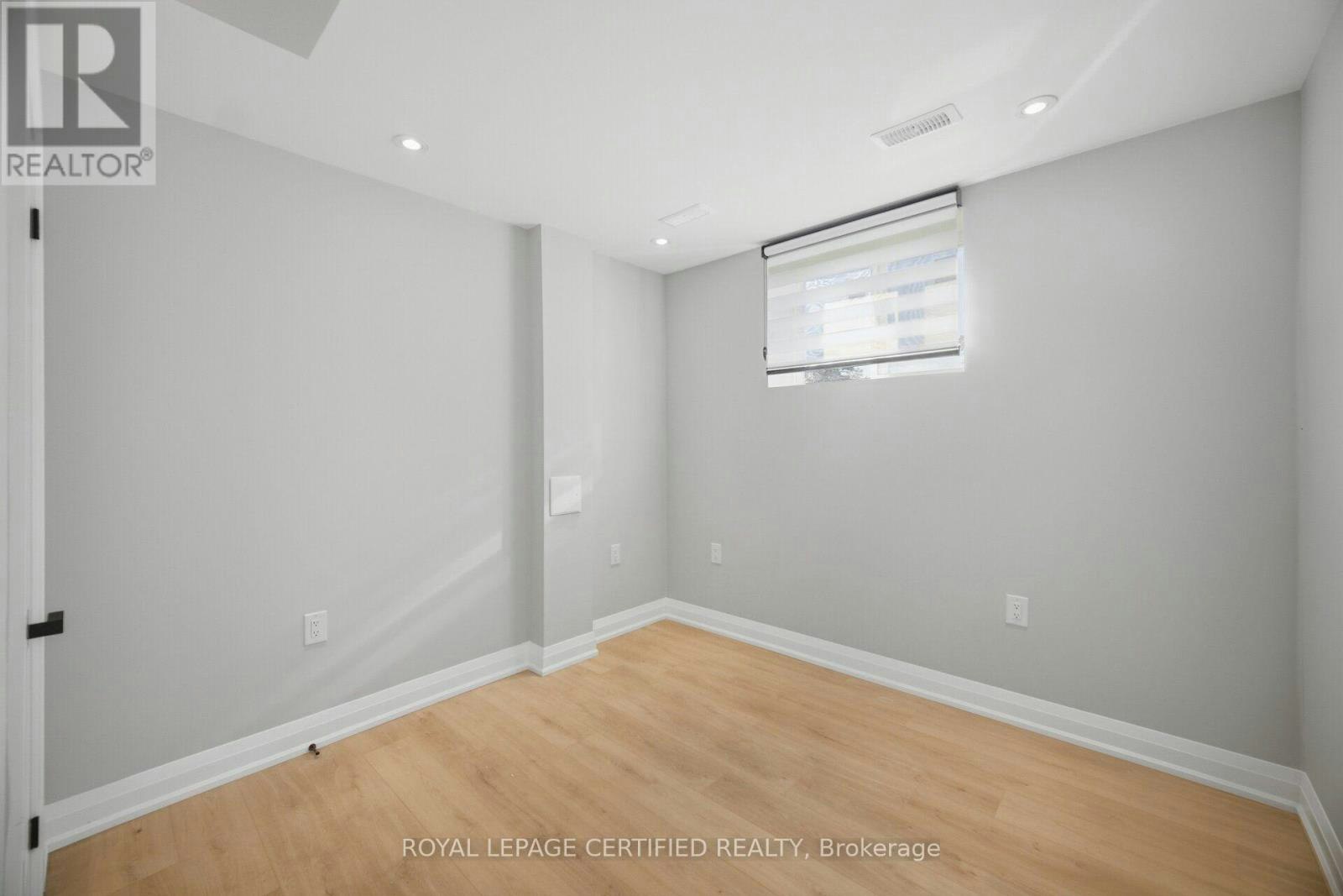 18 Old Princess Street, Mississauga, ON, L4T 1L1 - 25