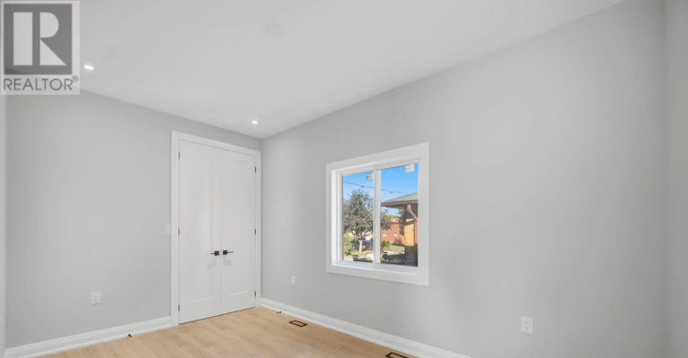 18 Old Princess Street, Mississauga, ON, L4T 1L1 - 13