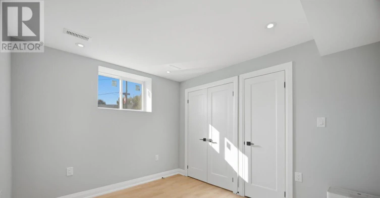 18 Old Princess Street, Mississauga, ON, L4T 1L1 - 22