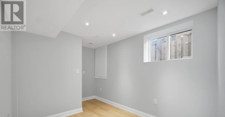 18 Old Princess Street, Mississauga, ON, L4T 1L1 - 20