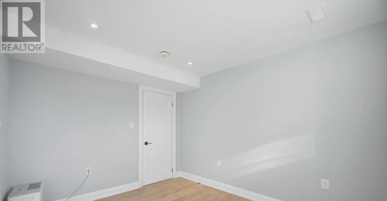 18 Old Princess Street, Mississauga, ON, L4T 1L1 - 24