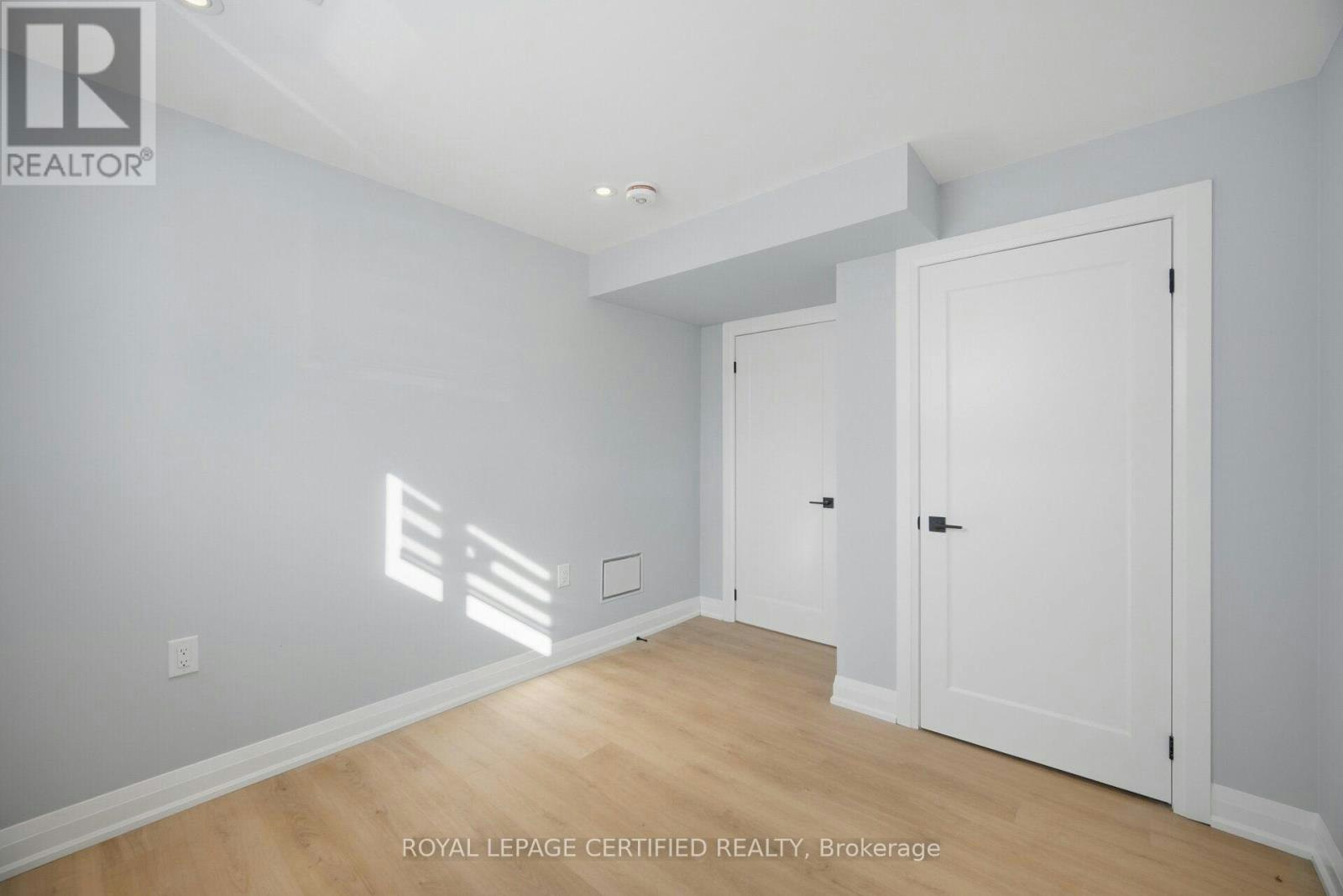 18 Old Princess Street, Mississauga, ON, L4T 1L1 - 26