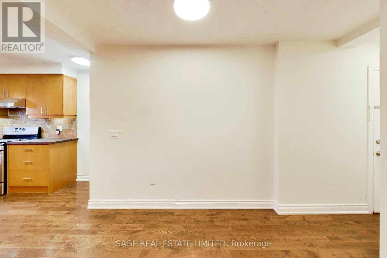 MAIN-32 Castleton Avenue, Toronto, ON, M6N 3Z5 - 7