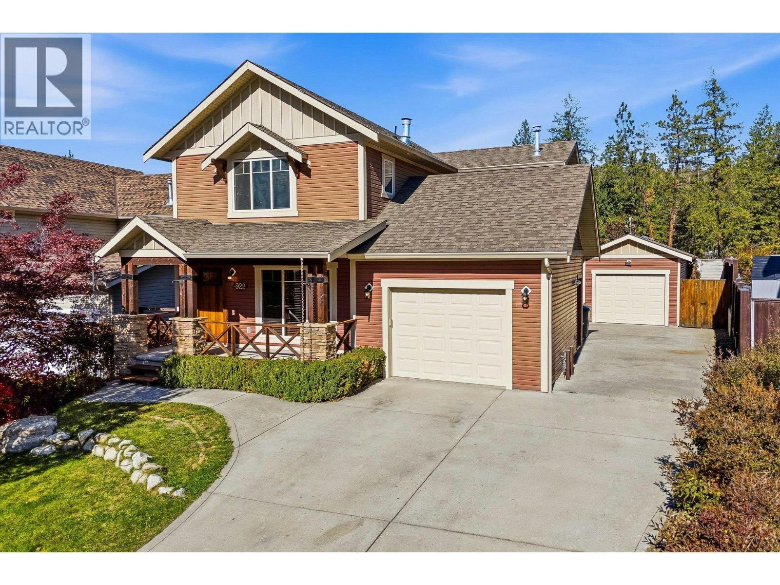 922 Paret Crescent, Kelowna, BC, V1W 4X8