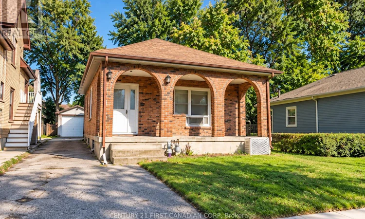 682 Princess Avenue