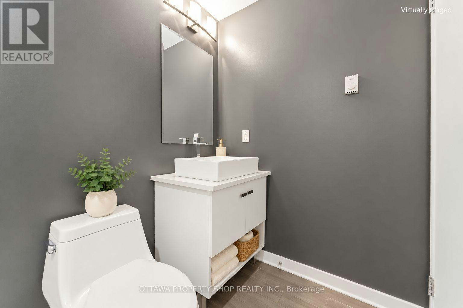 15-202 St Patrick Street, Ottawa, ON, K1N 5K3 - 13