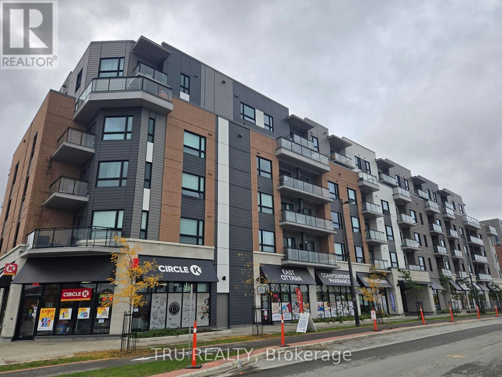 415-1350 Hemlock Road, Ottawa, ON, K1K 5C2