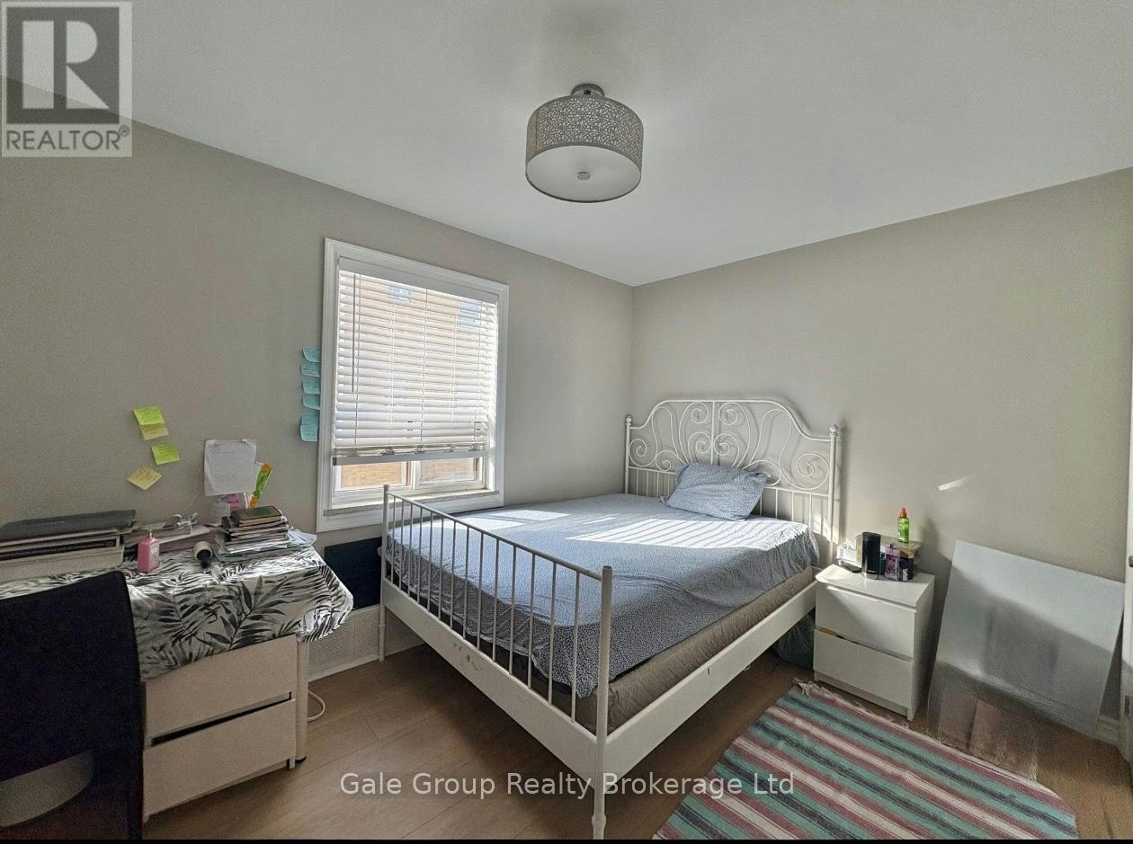 6-25 Paisley Boulevard E, Mississauga, ON, L5A 1P3 - 6