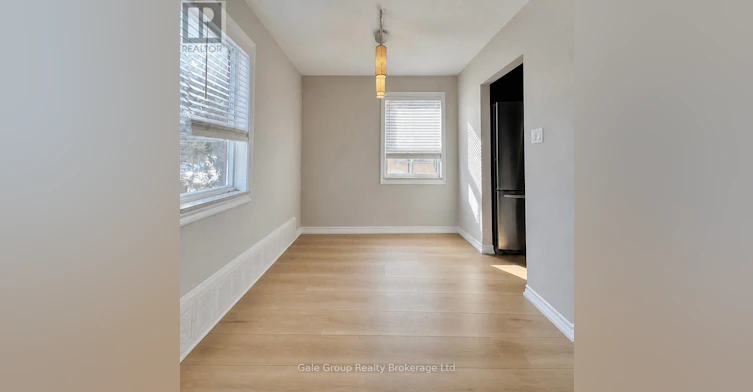 6-25 Paisley Boulevard E, Mississauga, ON, L5A 1P3 - 3