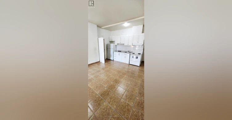 UPPER-1 1040a St Clair Avenue, Toronto, ON, M6E 1A5 - 3