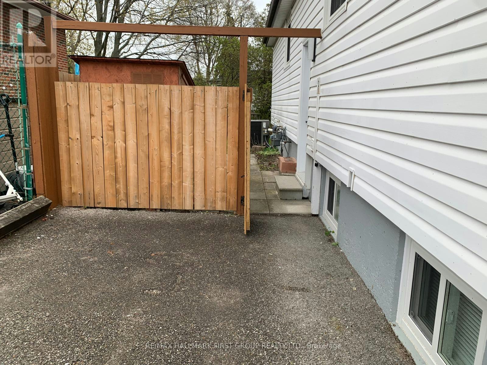 LOWER-731 Yeremi Street, Pickering, ON, L1W 2W8 - 3