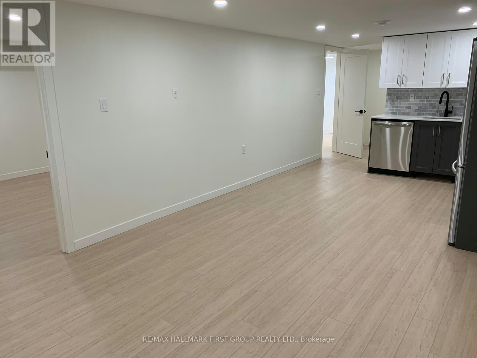 LOWER-731 Yeremi Street, Pickering, ON, L1W 2W8 - 8